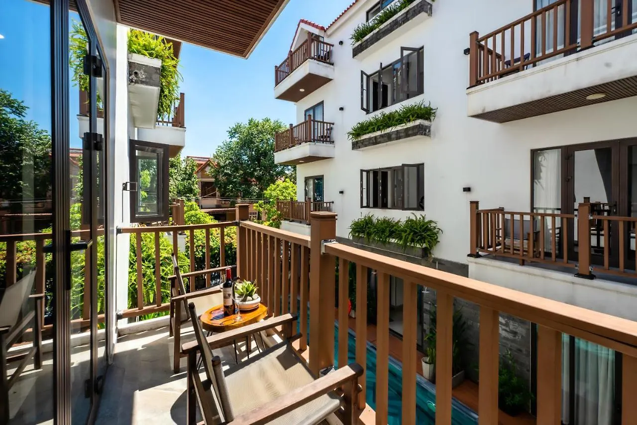 December Town Hoi An Villa Hotel