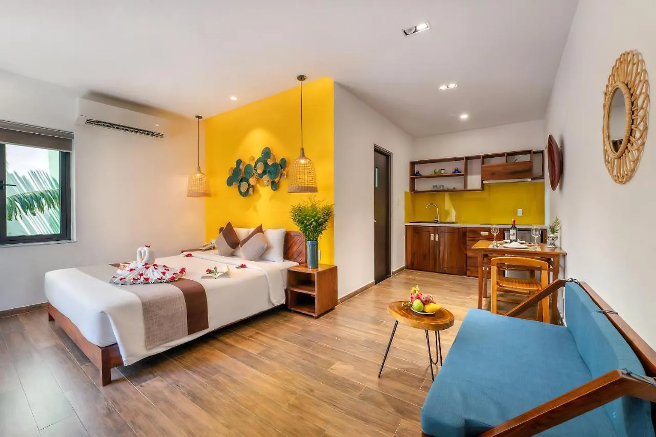 December Town Hoi An Villa