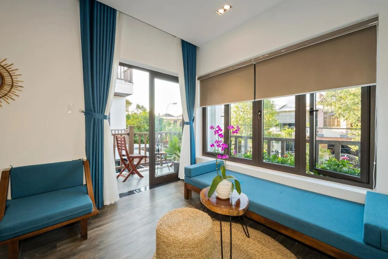 December Town Hoi An Villa Hotel